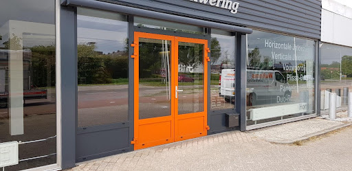 Aluminium kozijn oranje
